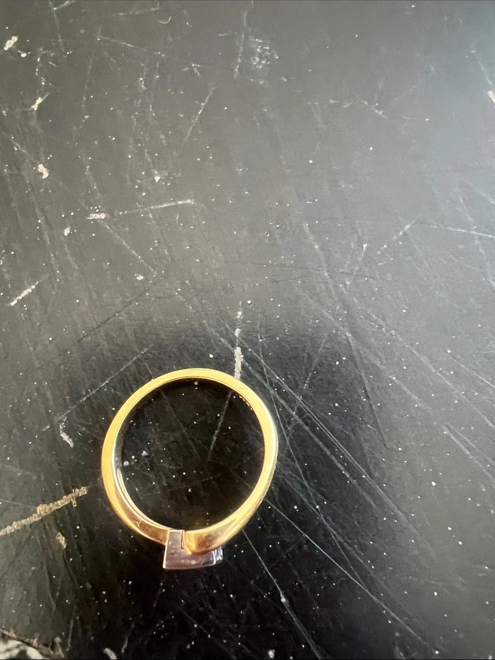 18k Gold with Diamond 5pts each size 7